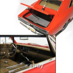 AUTO WORLD Silver Screen 1/18'69 DODGE CHARGER GENERAL LEE DUKES HAZZARD AMM964