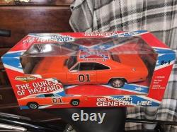 American Muscle 1/18 Scale Die-Cast Dukes of Hazzard General Lee 69 Charger