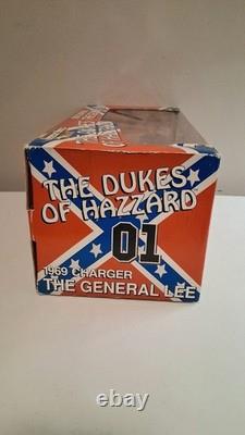 American Muscle 1969 Charger 01 General Lee 118 The Dukes Of Hazzard Ertl New