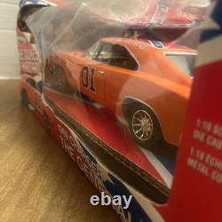 American Muscle 1969 Charger 01 General Lee 118 The Dukes Of Hazzard Signed
