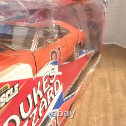 American Muscle 1969 Charger 01 General Lee 118 The Dukes Of Hazzard Signed