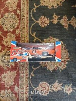 American Muscle 1969 Charger General Lee 01 118 The Dukes Of Hazzard