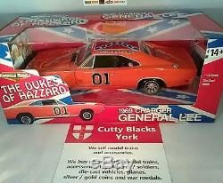 American Muscle 32485 Dukes of Hazzard General Lee 1969 charger