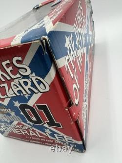 American Muscle Dukes of Hazzard General Lee 1969 Charger Bodyshop 1/18 Scale