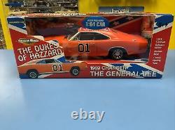 American Muscle Ertl Dukes Of Hazzard 1969 Charger The General Lee 118 & 164