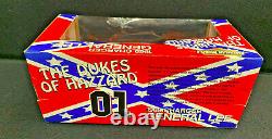 American Muscle The Dukes Of Hazzard 1969 Charger General Lee 118 Scale