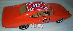 Auto World 1/18 Dukes of Hazzard General Lee Charger