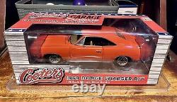 Auto World 1/18 General Lee 1969 Dodge Charger