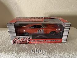 Auto World 118 General Lee 1969 Dodge Charger Autographed Schneider Wopat COA