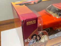 Auto World 1969 Dodge Charger DUKES OF HAZZARD 118 GENERAL LEE Rare NEW