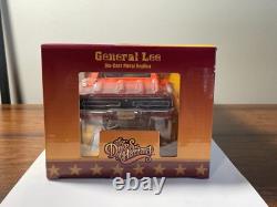 Auto World 1969 Dodge Charger DUKES OF HAZZARD 118 GENERAL LEE Rare NEW