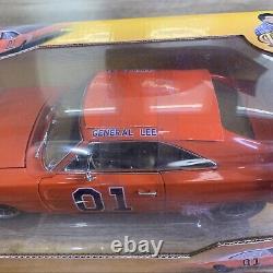 Auto World 1969 DuKes of Hazzard General Lee Dodge Charger 118 Scale Diecast