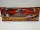 Auto World Amm964 Dukes Of Hazzard General Lee'69 Dodge Charger 118 Diecast