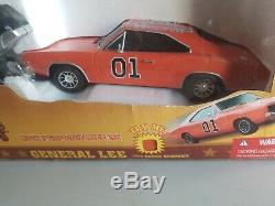 Auto World AMM964 Dukes of Hazzard General Lee'69 Dodge Charger 118 Diecast