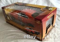 Auto World Amm964 1969 Dodge Charger Model Car Dukes Of Hazzard General Lee 118