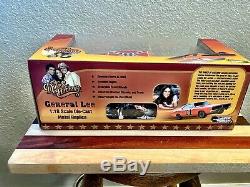 Auto World General Lee Dukes Of Hazard 118 Scale Model AMR964 69 Charger