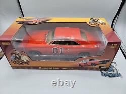 Auto World Silver Screen 118 Scale Die-Cast 1969 Dodge Charger, GENERAL LEE