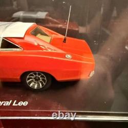 Auto World The Dukes of Hazzard General Lee 1969 Dodge Charger 143 Scale