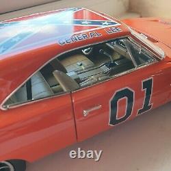 Auto world AW 118 1969 DODGE CHARGER DUKES OF HAZZARD GENERAL LEE