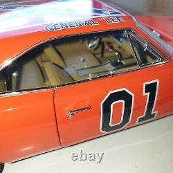 Auto world AW 118 1969 DODGE CHARGER DUKES OF HAZZARD GENERAL LEE