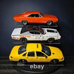 AutoWorld & UT? X3 Diecast 118 Dodge Charger 1969 Chevrolet Caprice Sideshow