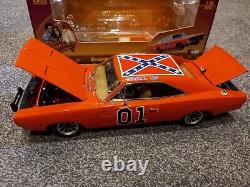 Autoworld 1/18 General Lee Dukes Of Hazzard 1969 Dodge Charger