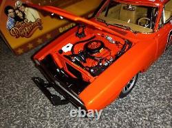 Autoworld 1/18 General Lee Dukes Of Hazzard 1969 Dodge Charger