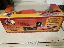 Autoworld 118 Diecast Dukes Of Hazzard General Lee 1968 Dodge Charger With flag
