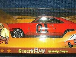 Autoworld 118 Diecast Dukes Of Hazzard General Lee 1968 Dodge With Roof Flag
