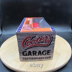 Cooter's Garage Autographed 125 Scale diecast 1969 Dodge Charger General Lee