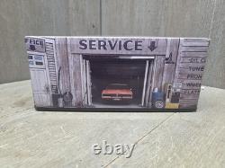 Cooter's Garage Exclusive 125 Scale diecast 1969 Dodge Charger R/T General Lee