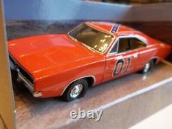 Corgi CC05301 The Dukes Of Hazzard Dodge Charger & Figures 1/36 Scale