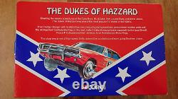 Corgi CC05301 The Dukes of Hazard Dodge Charger & 2 Hand Painted Figures 136
