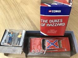 Corgi Dukes of Hazzard Dodge Charger General Lee & Figures Picture Box CC05301