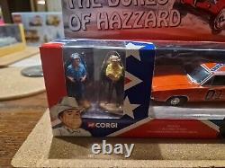 Corgi Toys CC05301 Dukes Of Hazzard, Dodge Charger With 2 Figures Collectors Set