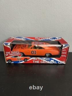 DUKES OF HAZZARD 1969 CHARGER GENERAL LEE 125 AUTOGRAPHED BY BEN JONES Cooter