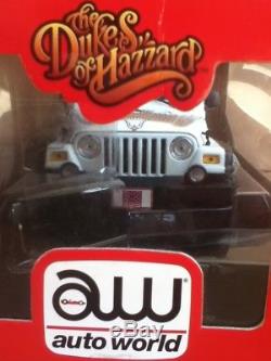 DUKES OF HAZZARD GENERAL LEE 1/18 DIECAST DAISY DUKE WHITE DIXIE JEEP withBOX