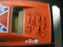 DUKES OF HAZZARD General Lee #1 Autographed by 8 Psa/Dna Signed unique