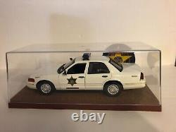 DUKES OF HAZZARD HAZZARD COUNTY SHERIFF CAR 118 SCALE withDisplay Case