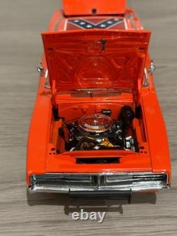 Danbury Mint 1969 Dodge Charger GENERAL LEE 01 with Original Box & Insert RARE
