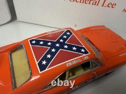 Danbury Mint 1969 Dodge Charger R/T Dukes Of Hazzard General Lee LNIB