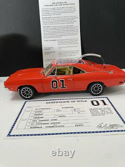 Danbury Mint 1969 Dodge Charger R/T GENERAL LEE 01 MINT! With Paperwork 124