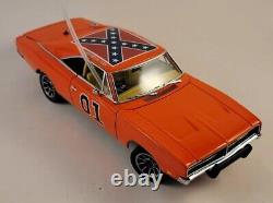 Danbury Mint 1969 Dodge Charger R/T THE GENERAL LEE 01 with Paperwork 124 L@@K