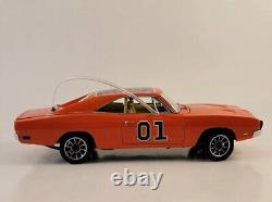 Danbury Mint 1969 Dodge Charger R/T THE GENERAL LEE 01 with Paperwork 124 L@@K