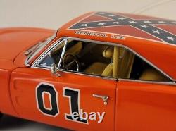 Danbury Mint 1969 Dodge Charger R/T THE GENERAL LEE 01 with Paperwork 124 L@@K