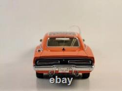 Danbury Mint 1969 Dodge Charger R/T THE GENERAL LEE 01 with Paperwork 124 L@@K