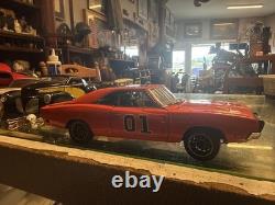 Danbury Mint Dodge Charger 1/25 Dukes Of Hazzard General Lee Orange Diecast Car
