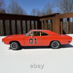 Danbury Mint General Lee 1969 Dodge Charger Diecast Car 124