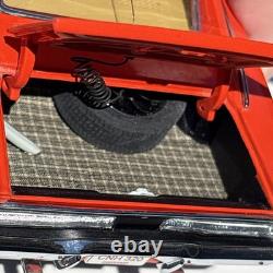Danbury Mint General Lee 1969 Dodge Charger Diecast Car 124