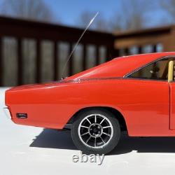 Danbury Mint General Lee 1969 Dodge Charger Diecast Car 124